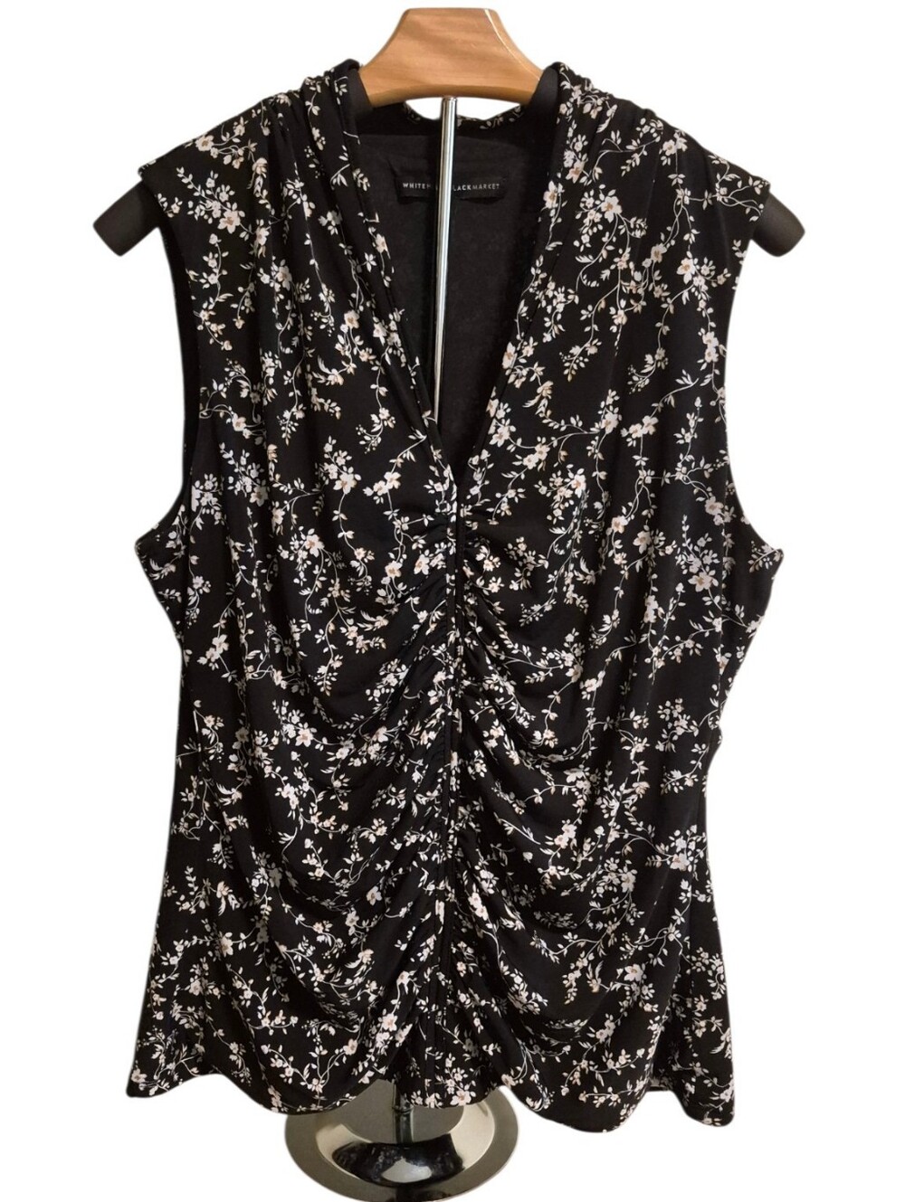White House Black Market Sleeveless Top - Size XL